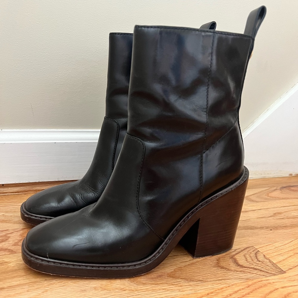 Tory Burch Black Leather Heeled Boots